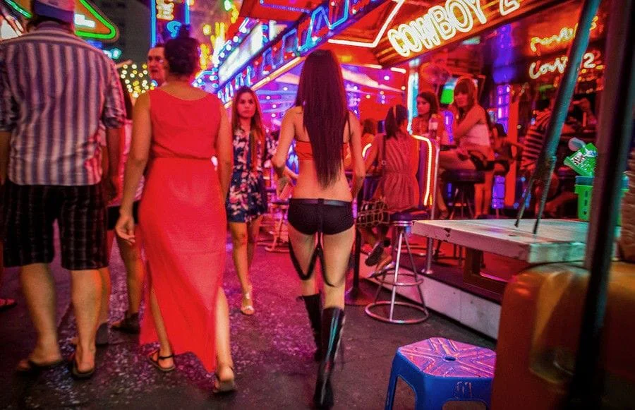 Bangkok nocturno: Sexo, ladyboys y bizarradas