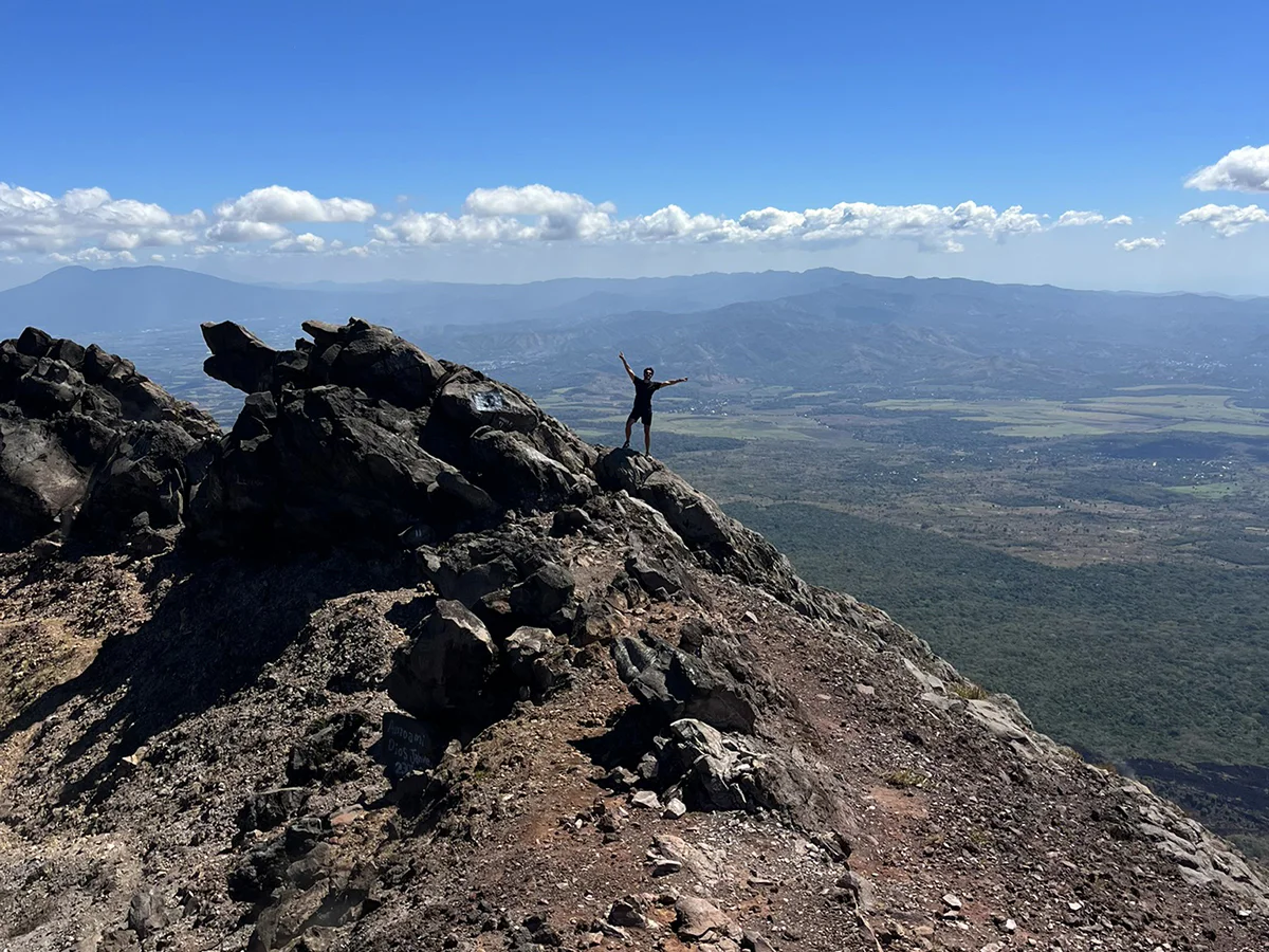 como subir el volcan izalco