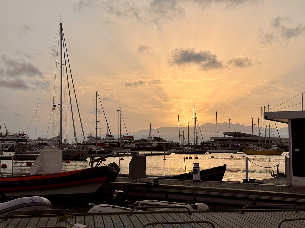 atardecer en sao vicente cabo verde