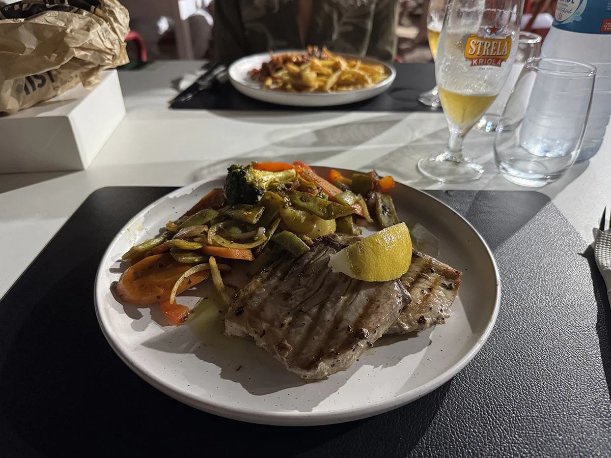 donde comer en sal cabo verde