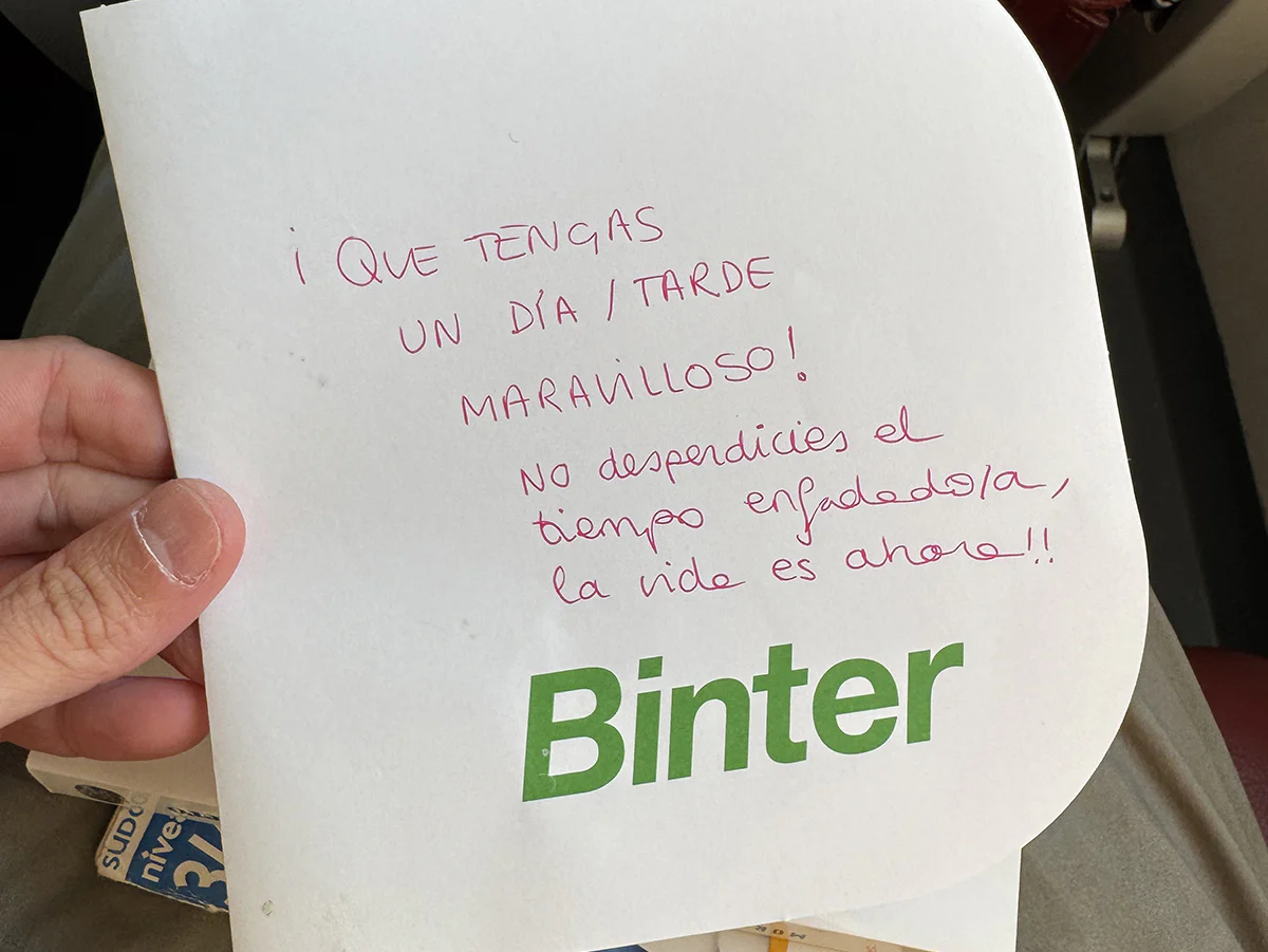 notita anonima avión vuelo a cabo verde