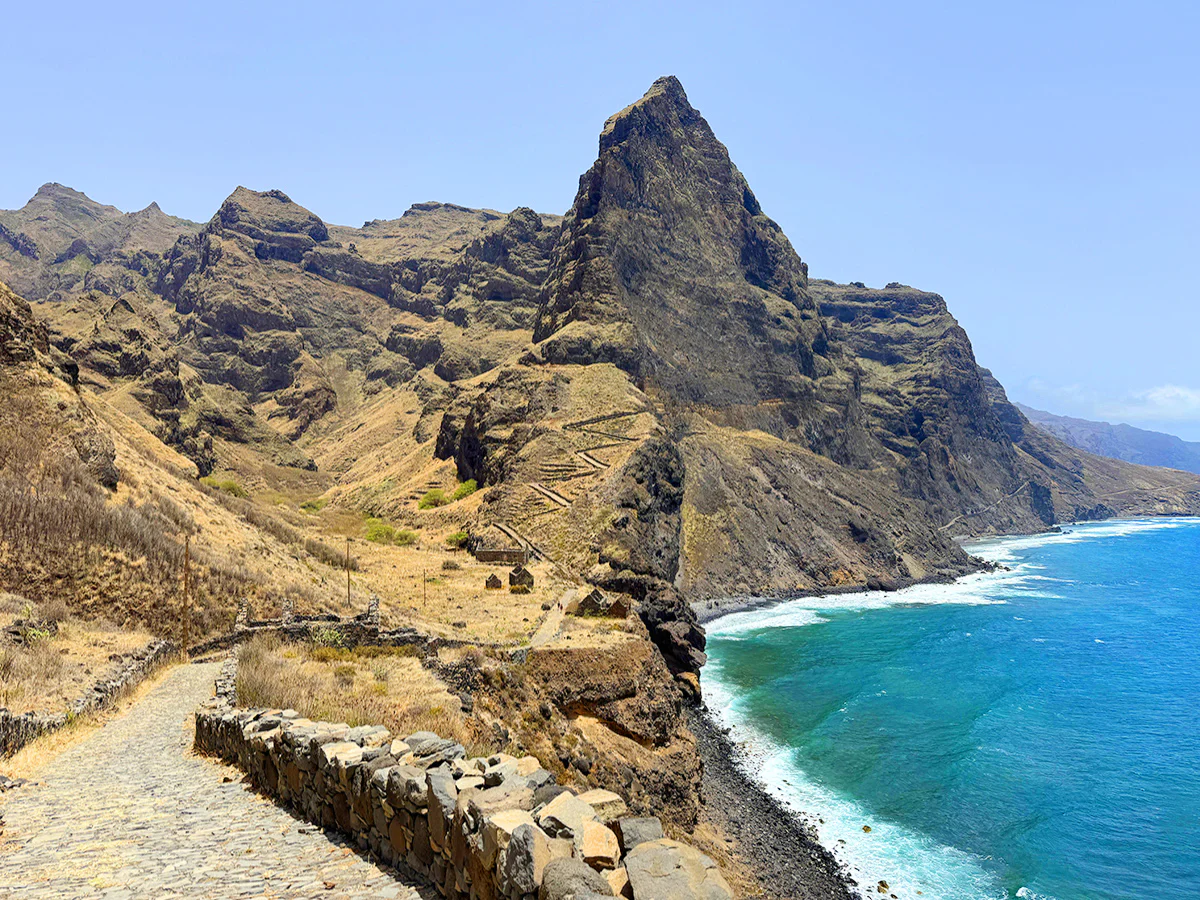 trekking de cruzinha a ponta do sol, santo antao (cabo verde) (4)