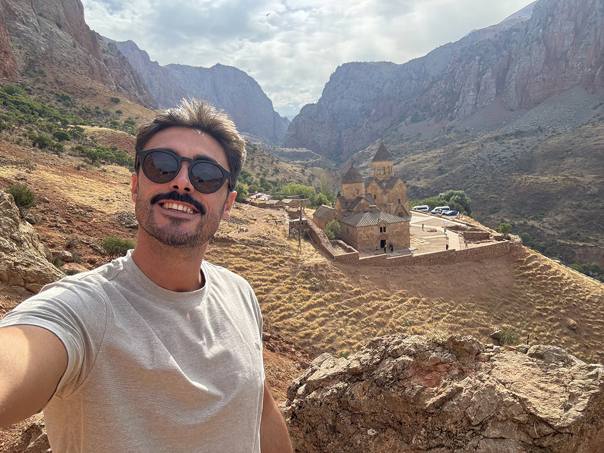 como visitar Noravank por libre armenia (1) como visitar Noravank por libre armenia (1)