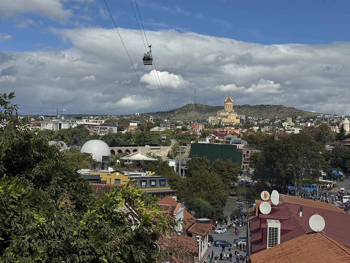 donde comer en tiflis por libre